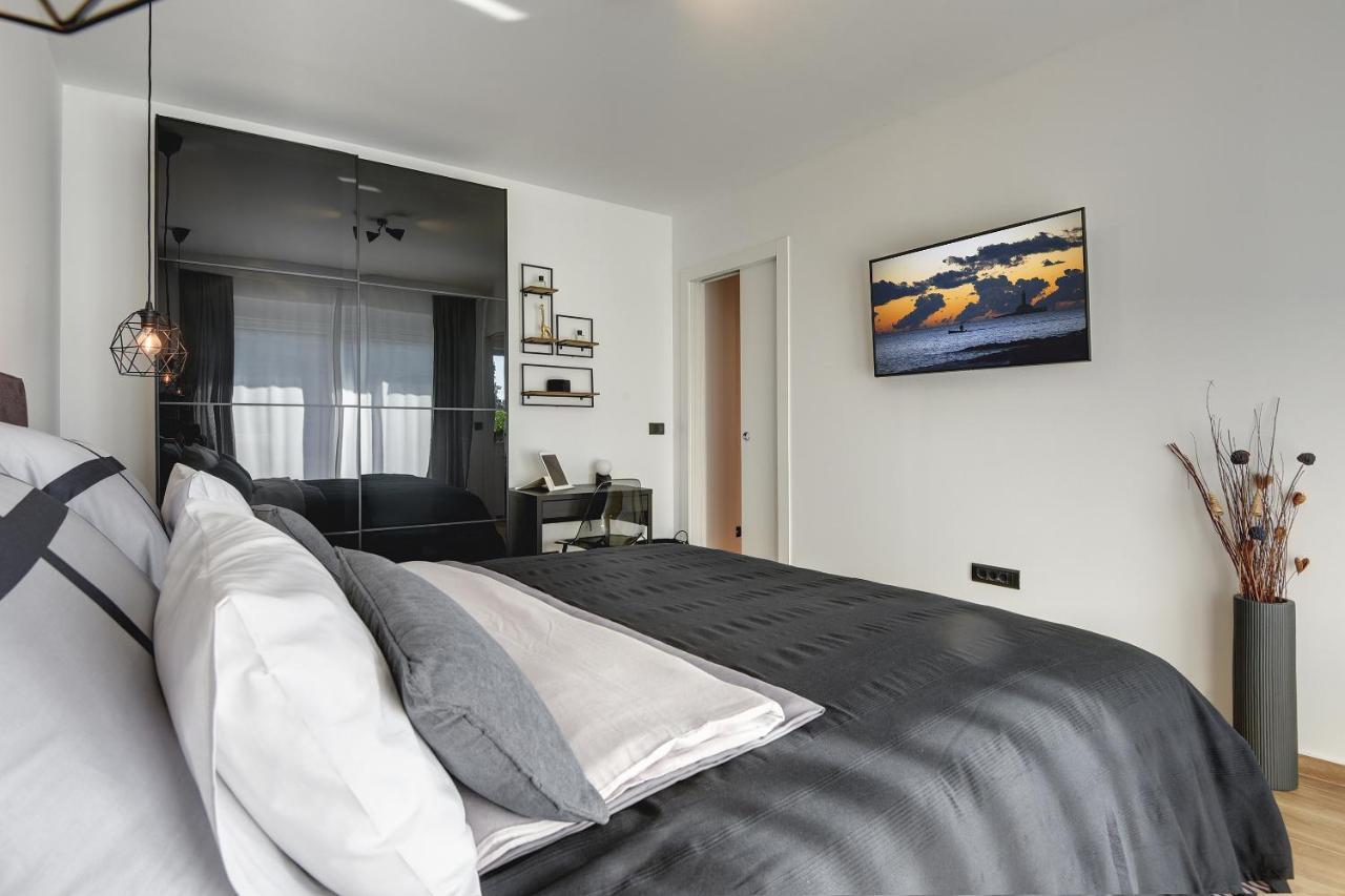 Giardini Penthouse Apartment Pula Zewnętrze zdjęcie
